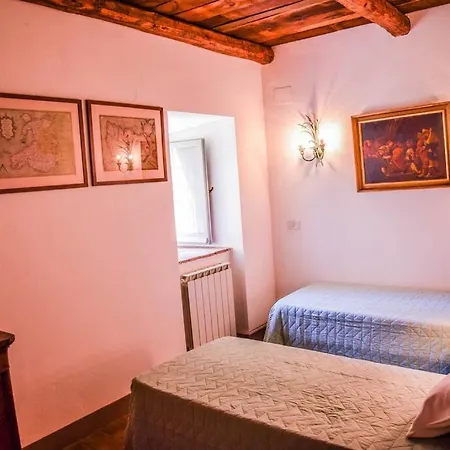 Renovated Manor With Garden And Private Pool Villa